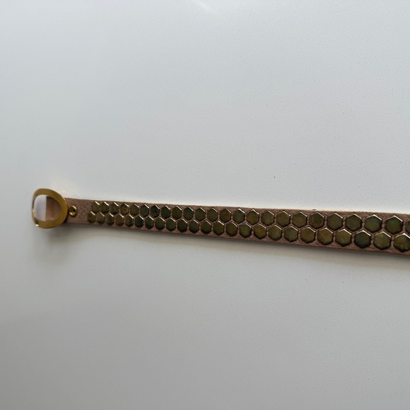 LeatherRock Brass Hexagon Oval Buckle Inset Leather Belt 40" Length - Picture 4 of 10